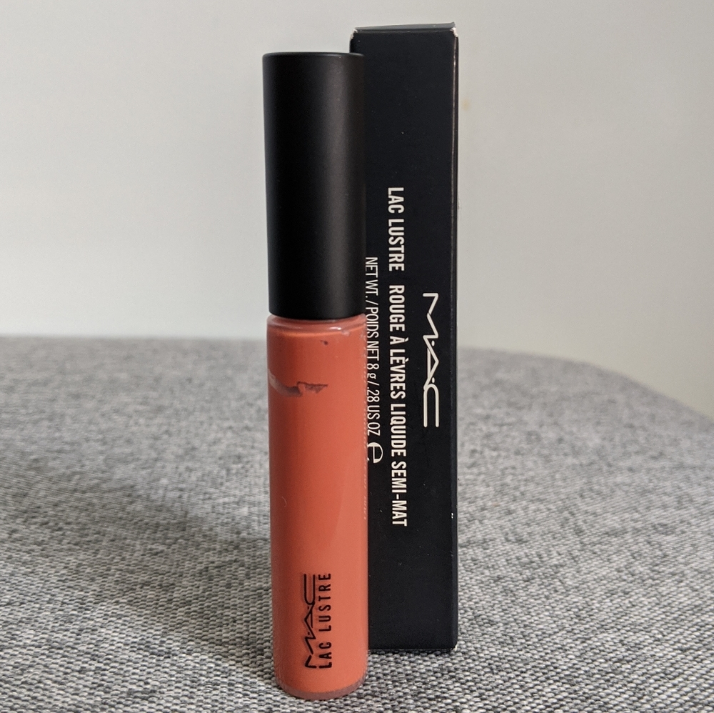 MAC Cosmetics Lac Lustre Liquide Semi-Mat "Sonnet" Lip Gloss